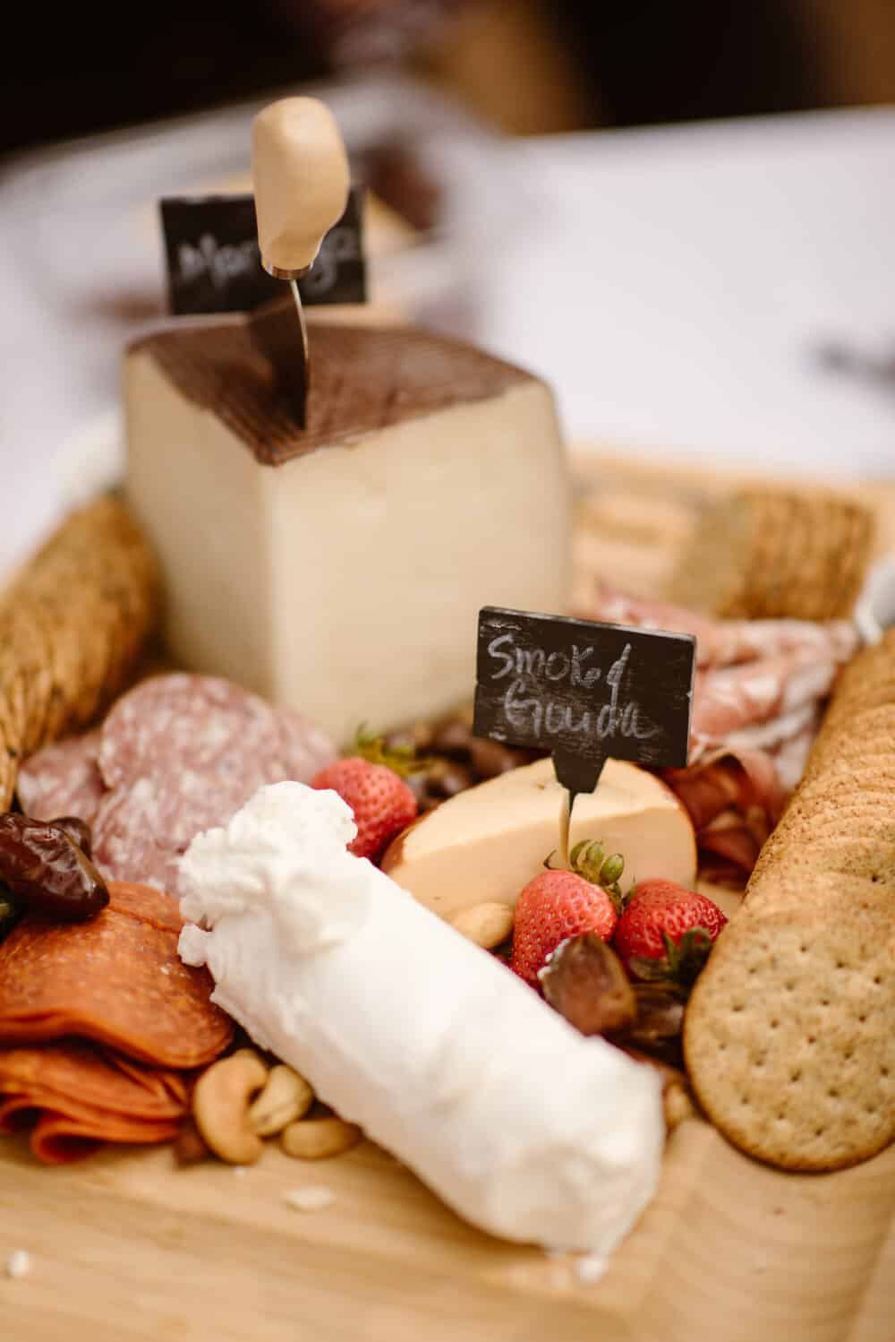 Woods-canyon-lake-elopement