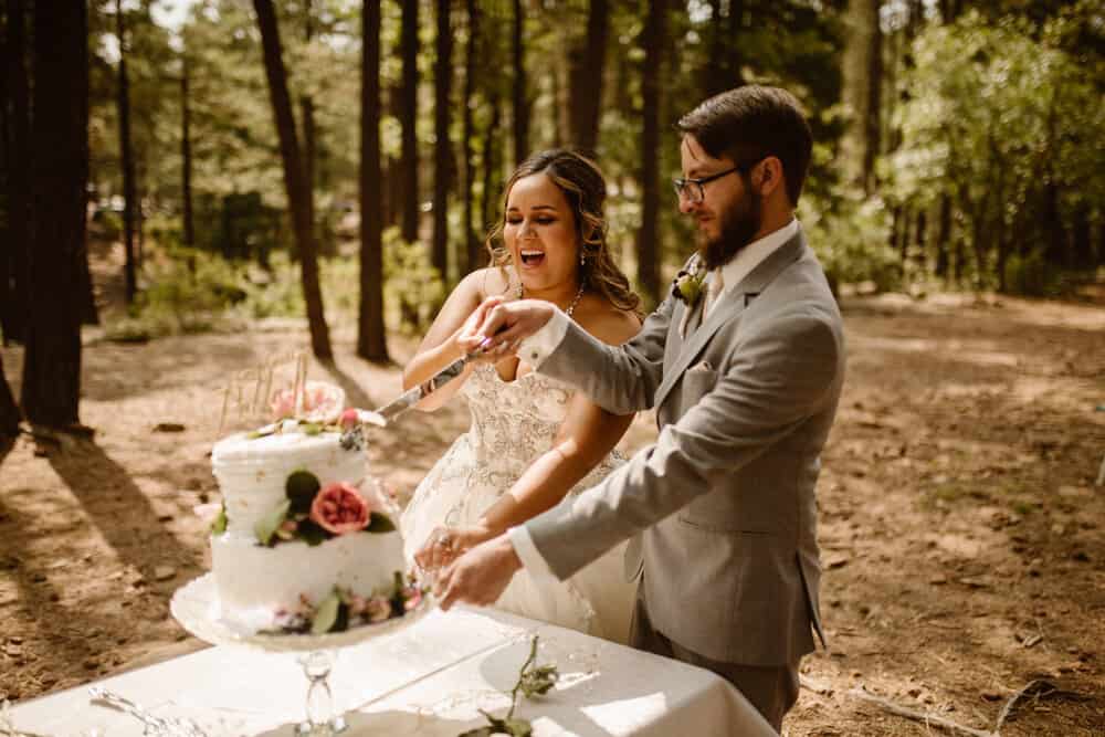 woods-canyon-lake-elopement